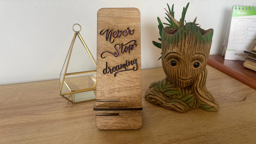 SOPORTE CELULAR PERSONALIZADO - MDF